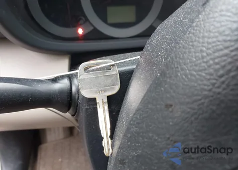 2006 Toyota Rav4 z USA, uszkodzony, nr VIN JTMBD33V366003227